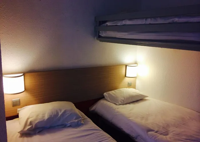 Fasthotel Montereau - Esmans